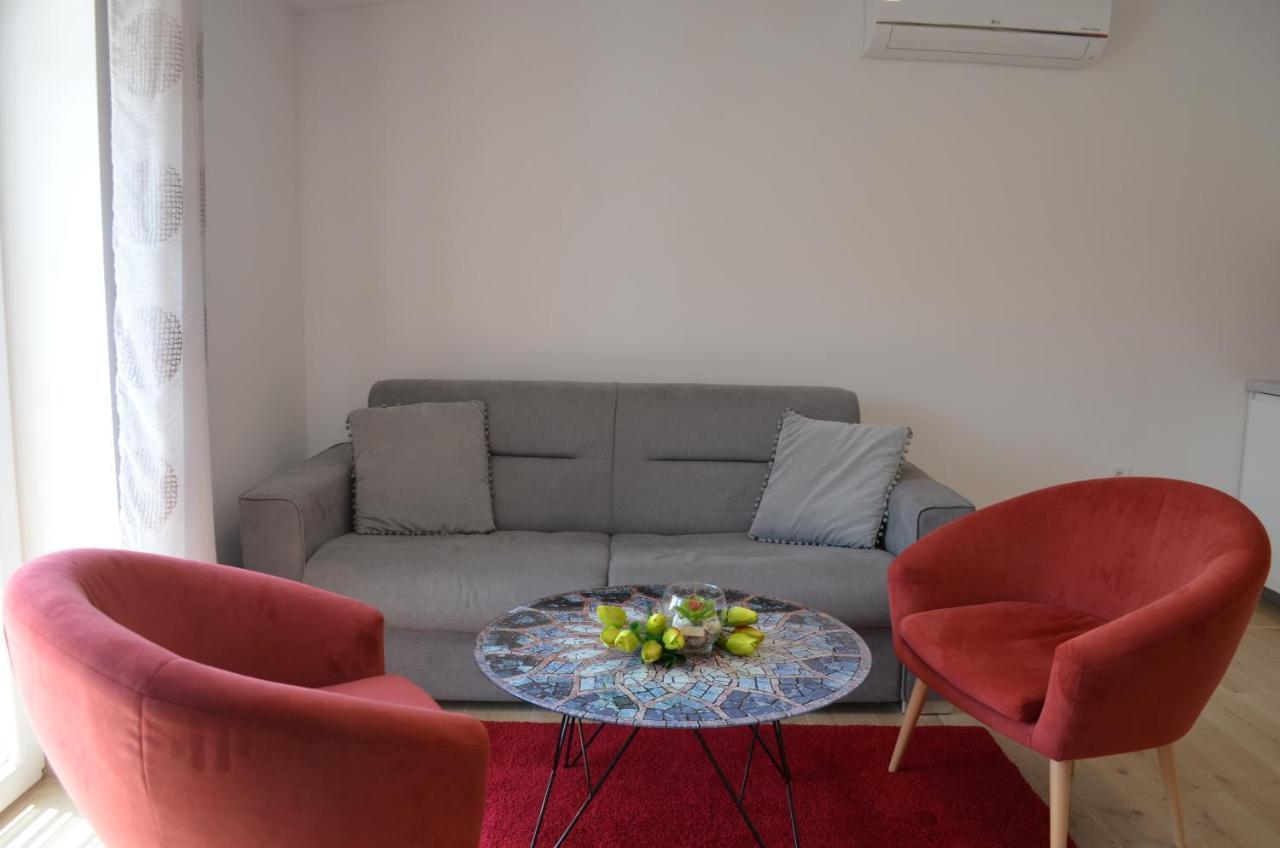 קריקווניצה Apartments Korina מראה חיצוני תמונה