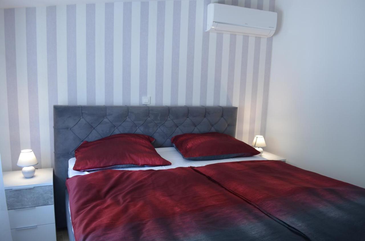 קריקווניצה Apartments Korina מראה חיצוני תמונה